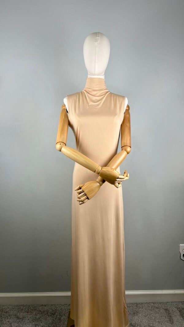 Sleeveless Maxi Length Inner Dress - Image 5