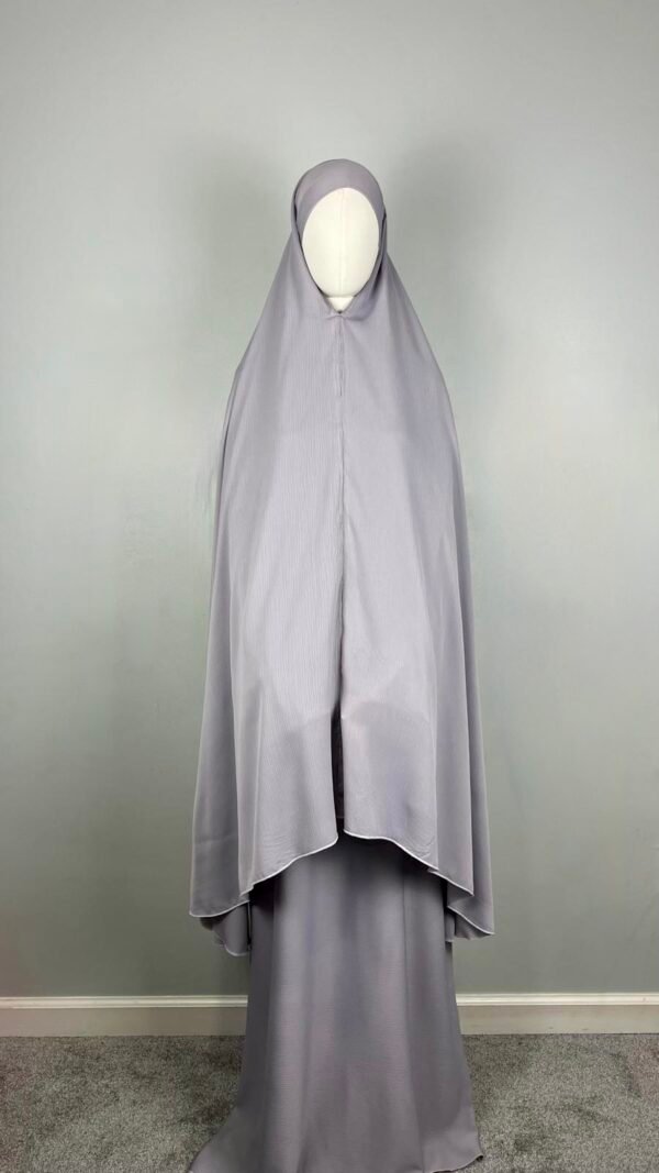 Farasha (Butterfly) Dubai Abaya and Khimar Set - Image 2